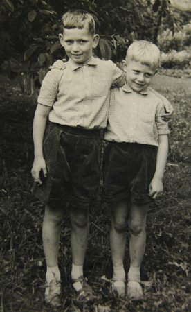 1954 - Jean et Jacques Falisse.jpg